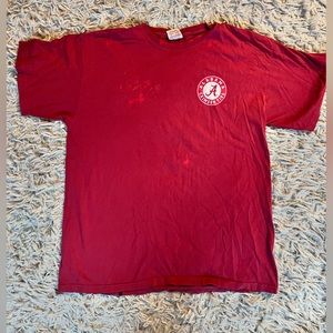 Alabama Crimson Tide red graphic T-shirt